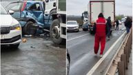 Teška saobraćajna nesreća na Smederevskom mostu: Ima stradalih
