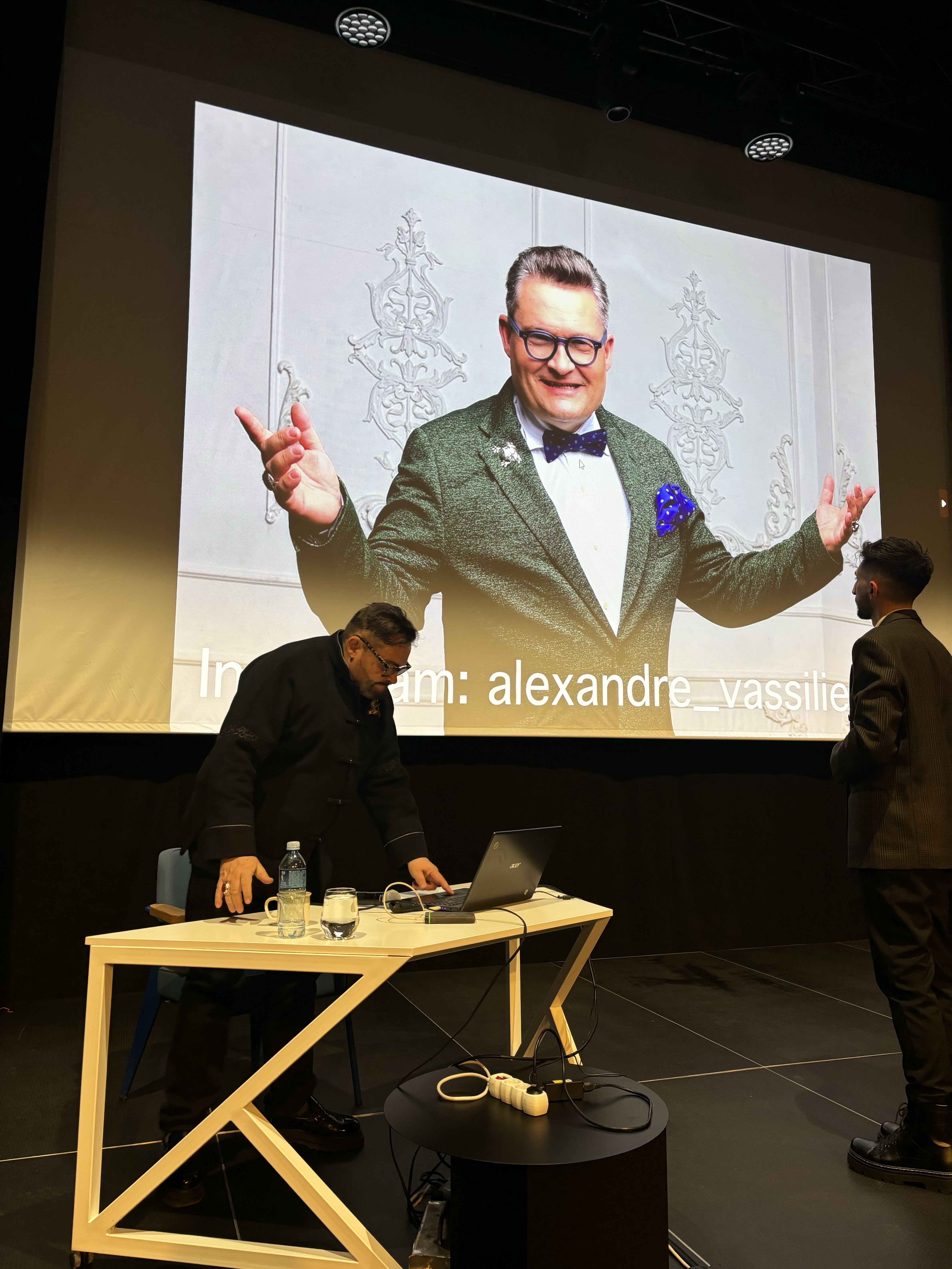 Krv, suze i Dior: Aleksandar Vasiljev u Beogradu prorekao kraj mode kakvu poznajemo