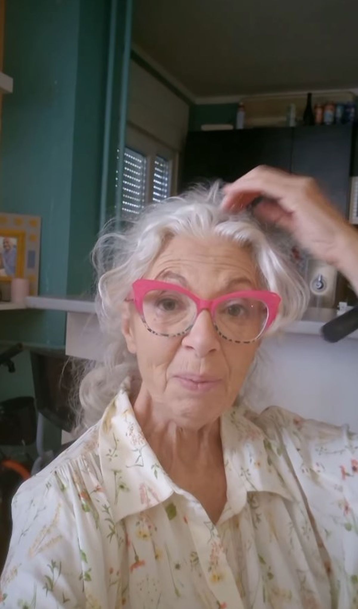 "Držao mi je grejalicu iznad kade, drugi put me je davio" Jeziva ispovest Maje Volk: "Pokušao je da me ubije"