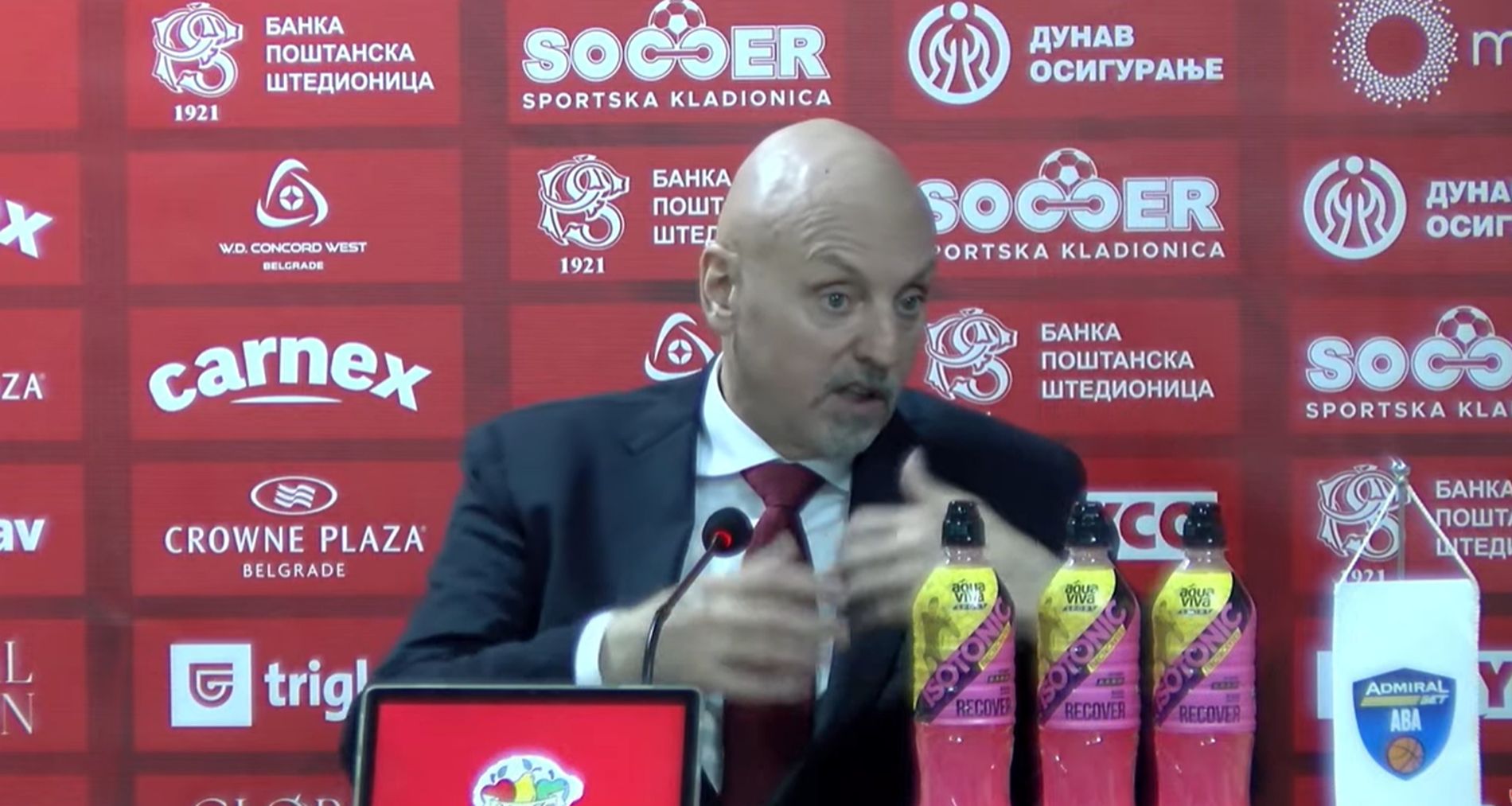 Pitali smo Sašu Obradovića o izjavi Karlika Džonsa pred derbi: "Njegovo mišljenje, on ima pravo..."