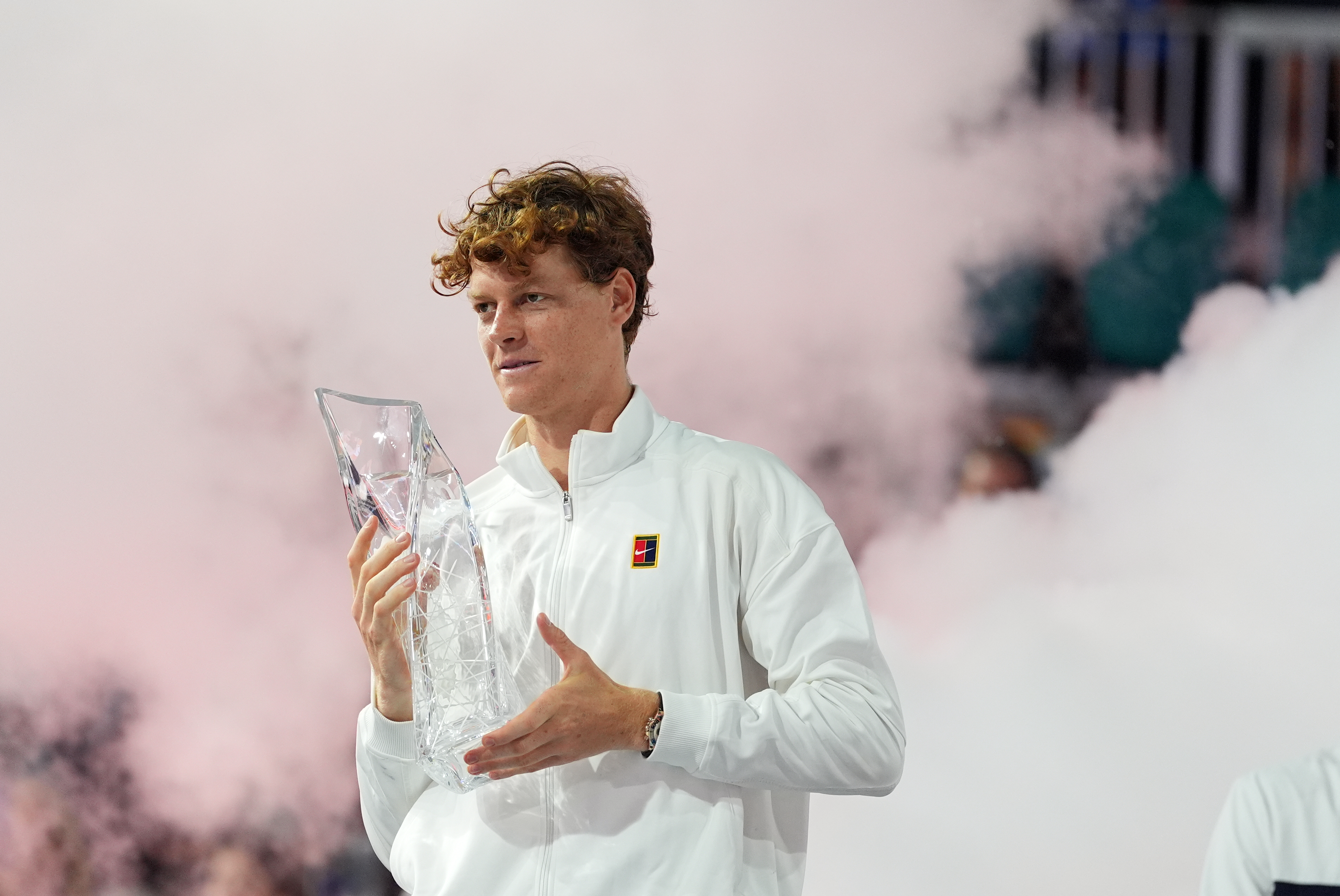 Janik Siner je kralj Majamija: Italijan pobedio Čeha kojeg pamtimo iz Beograda i kišu za novu titulu