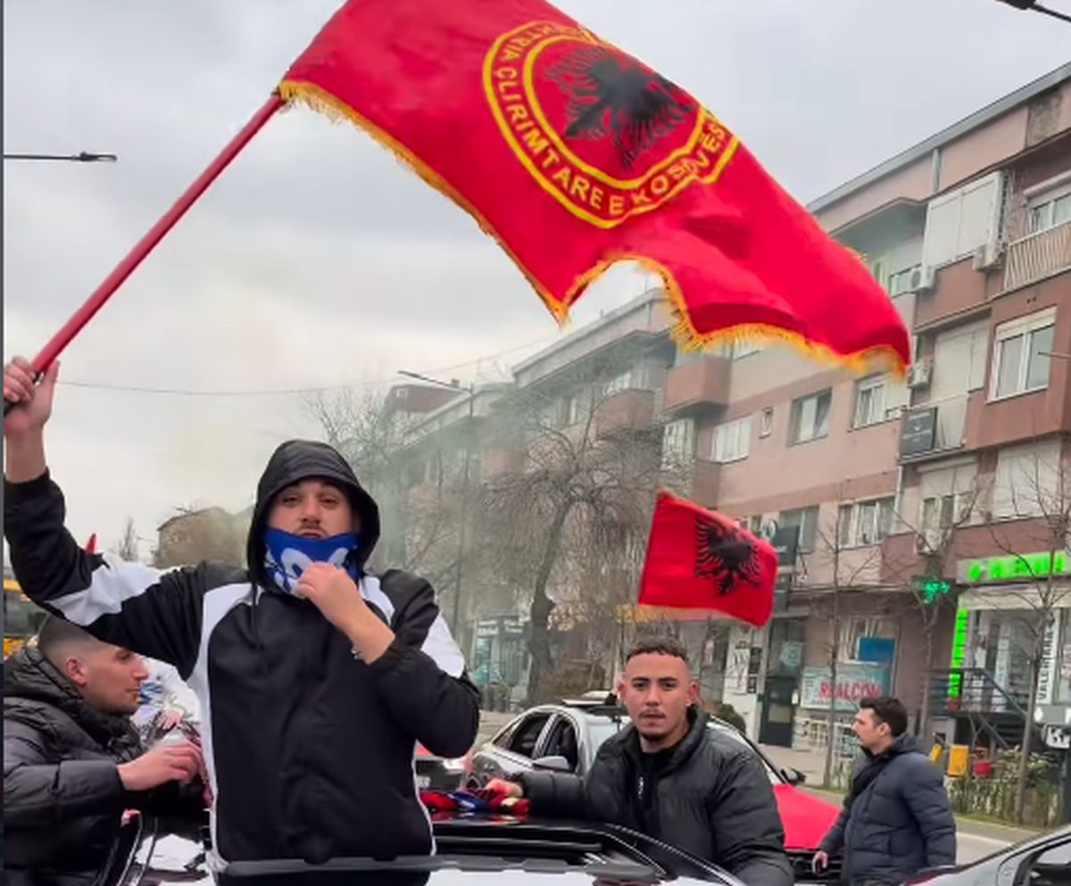 UČK, zastave Velike Albanije i haos: Karte za tzv. Kosovo - Turska nezabeležene u Evropi, evo koliko koštaju