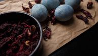 Farbanje jaja čajem je novi hit za Vaskrs: Bez veštačkih boja, nijanse koje izgledaju sofisticirano