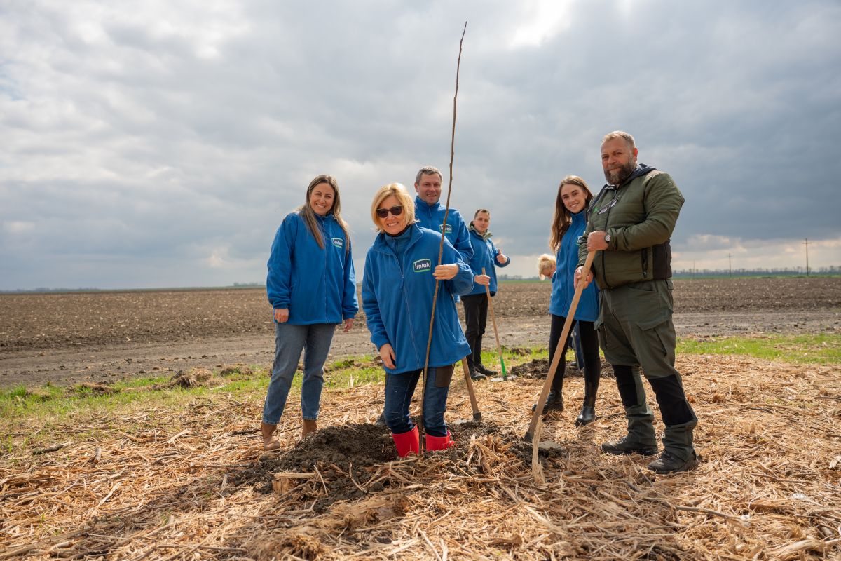 Imlek obeležio Svetski dan šuma akcijom pošumljavanja i sadnjom preko 270 topola