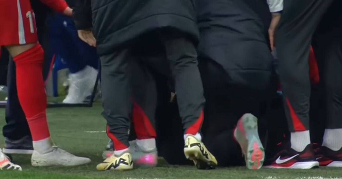 Drama u komšiluku: Selektor Turske hitno prevezen u bolnicu s imobilisanim vratom