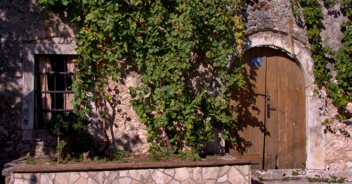 Centuries Hid It, and One Man Noticed and Revealed It These Days: An Inscription Found on "Anđelka's Gate" in Trebinje
