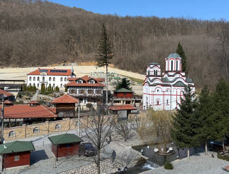 Manastir Tumane