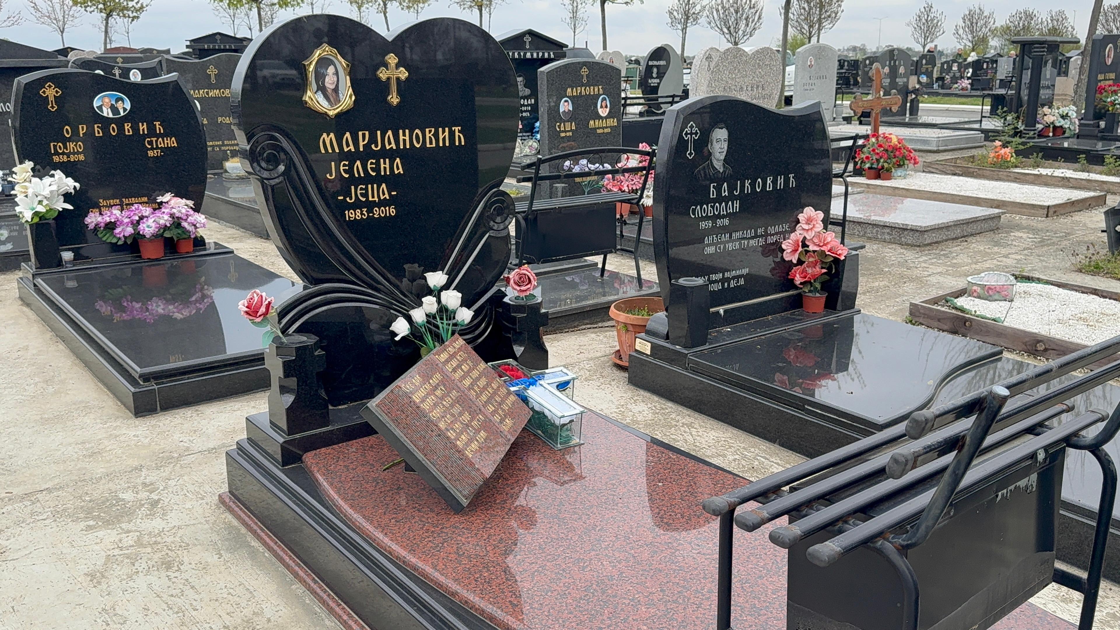 Deset godina od ubistva Jelene Marjanović: Na grob nije izašla porodica, ostavljena samo jedna bela ruža