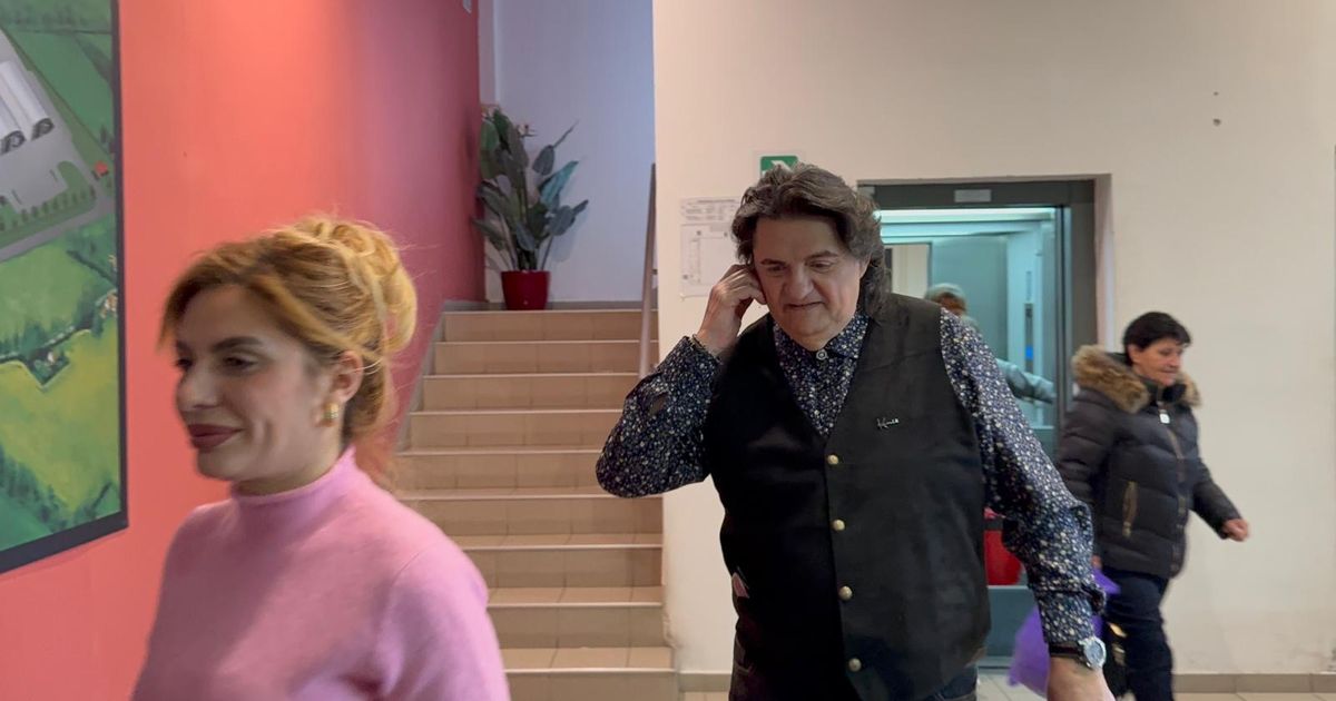 Kemiš stigao na snimanje Pinkovih zvezda, svi primetili jednu stvar: Na pitanje o Zoričinom stanju ostao nem