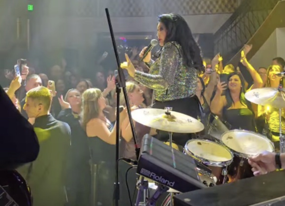 Šlic do kuka i šljokičasti sako, Dragana Mirković se utelga, pa napravila haos u Las Vegasu