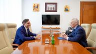 Predsednik NO Srbijagasa Vulin sastao se sa ambasadorom RF u Srbiji Bocan-Harčenkom