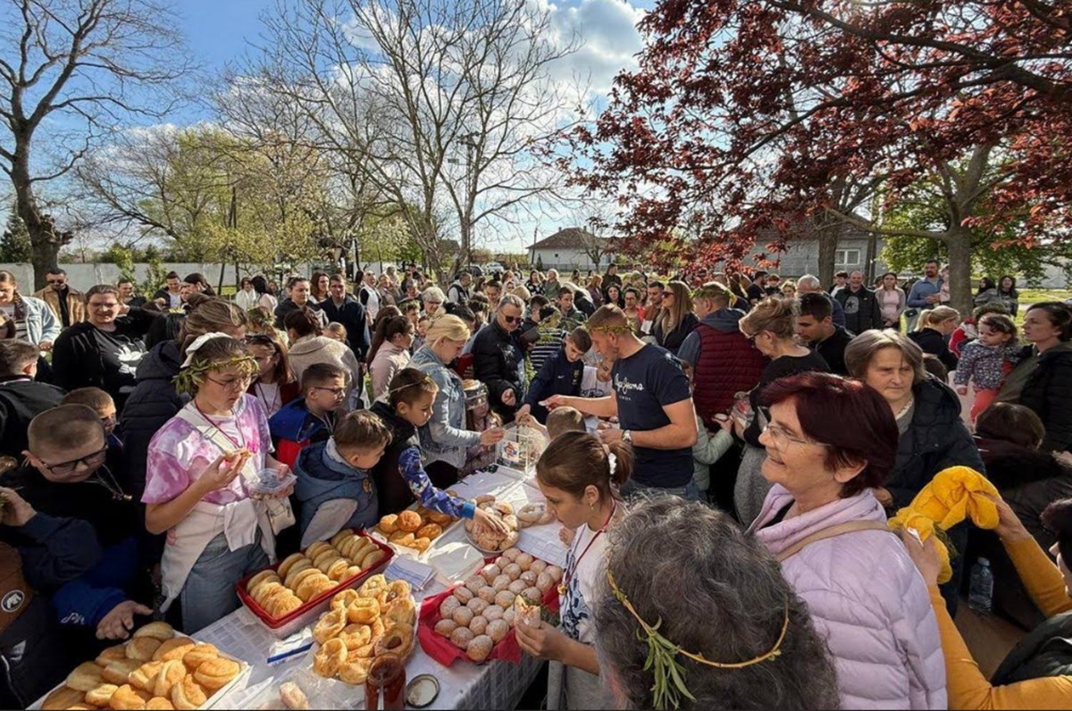 Na Lazarevu subotu biće deljene krofne u 60 hramova u Beogradu: Cena je dobrovoljni prilog