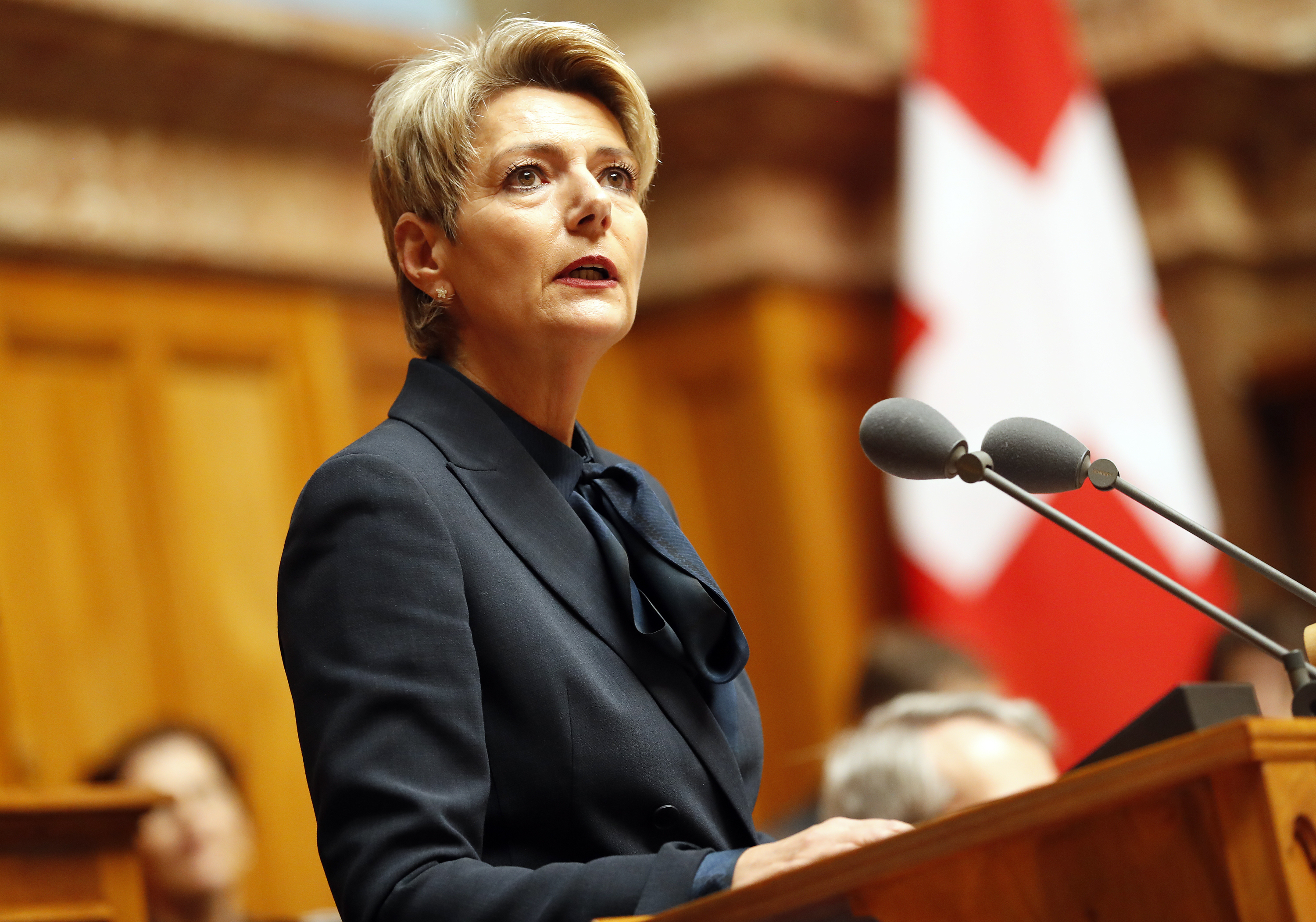 Ministarka finansija Švajcarske tuži Maskov Grok: "Ova objava je poniženje jedne žene"