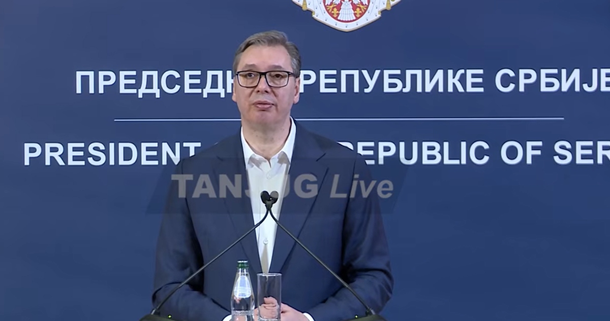 "Gorivo će poskupeti samo za dinar": Predsednik Vučić se obraća građanima nakon završetka konsultacija