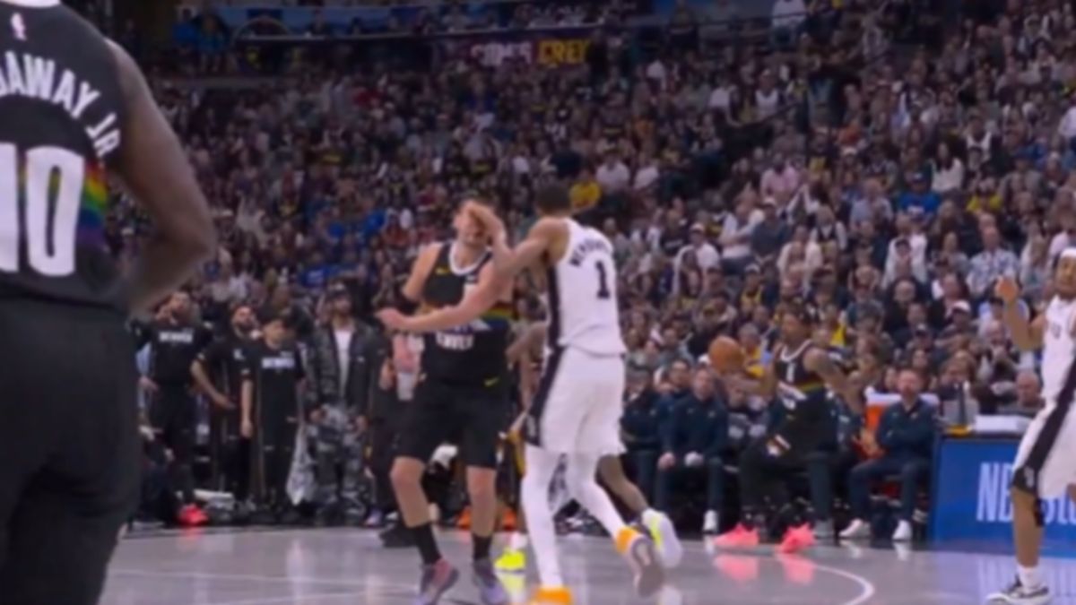 Skandal u NBA: Vembenjama udario Jokića po nosu, raskrvario ga i za to dobio tri slobodna bacanja?!