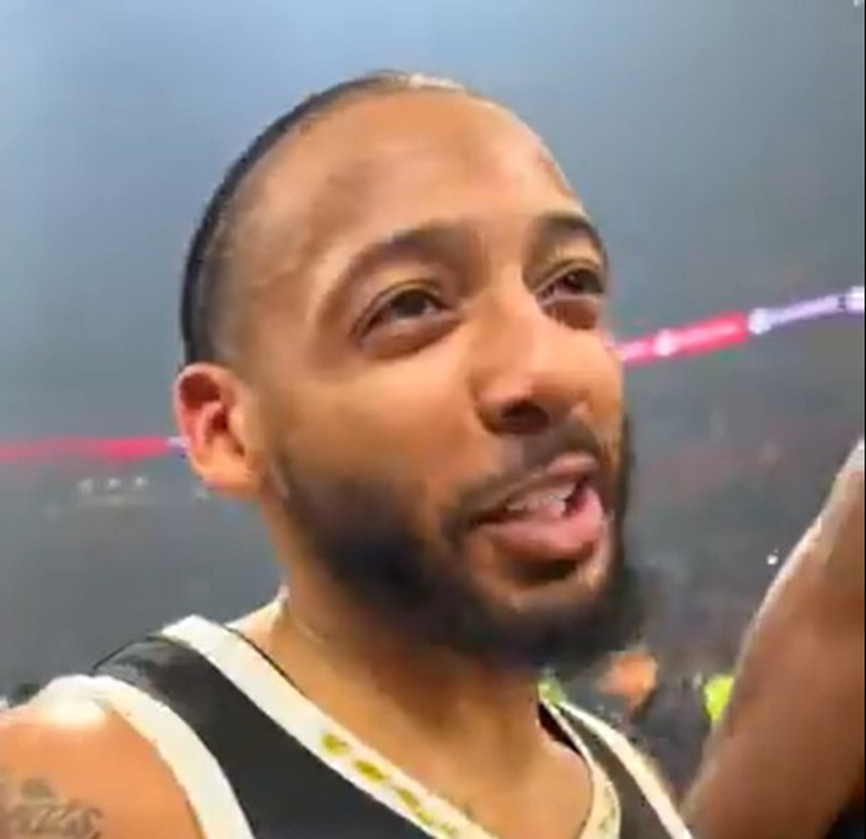 Admin Evrolige objavio kako izgleda derbi iz njegog ugla: Karlik Džons ga oduševio jednom rečenicom