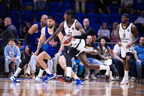 KK Budućnost - KK Partizan