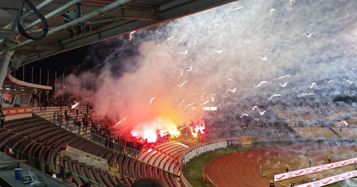 Zbog ovoga je prekinuta utakmica Partizan - Čukarički! Rakete letele na sve strane