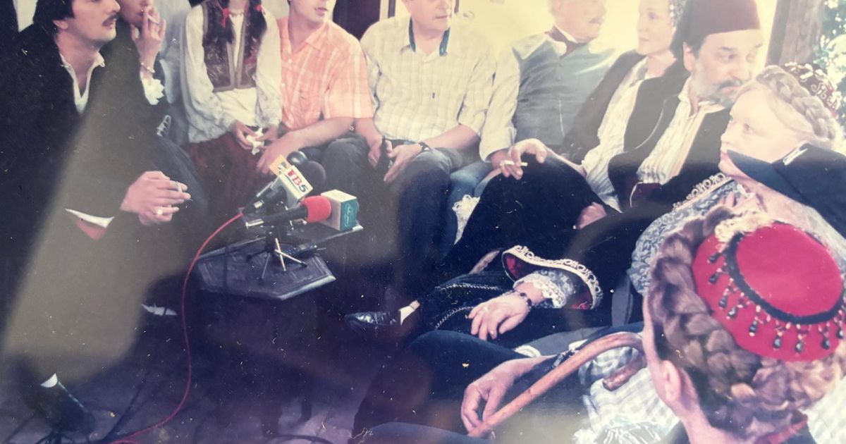 Isplivala fotka sa snimanja prvog dela Zone Zamfirove: Sve legenda do legende