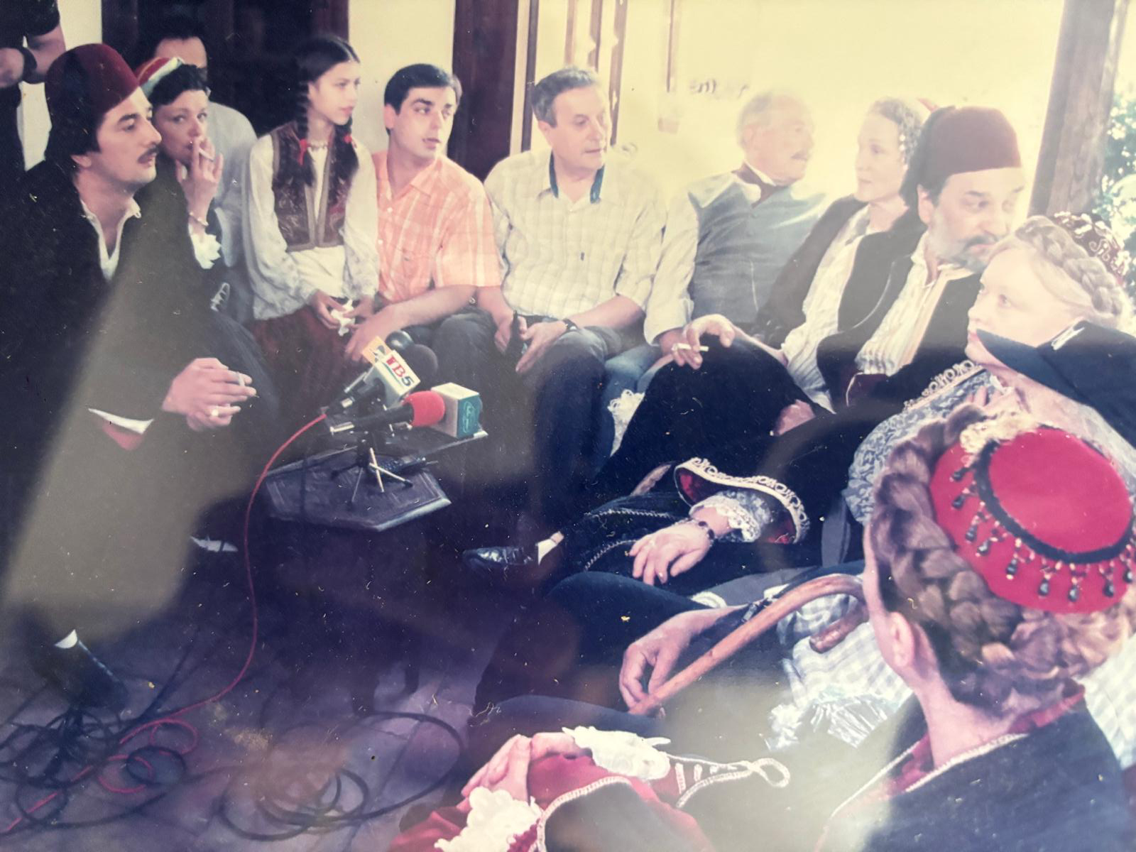 Isplivala fotka sa snimanja prvog dela Zone Zamfirove: Sve legenda do legende