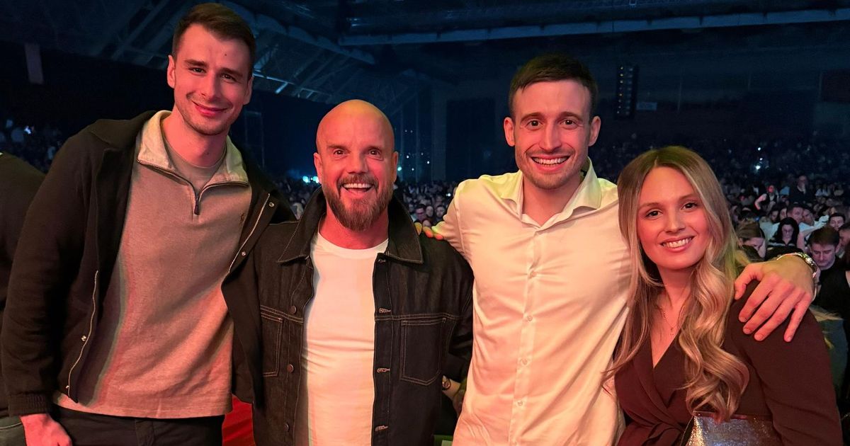 Avramović napravio haos na koncertu Zdravka Čolića u Sarajevu: Provodio se sa Rajovićem, isplivale slike