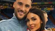 "Blagoslovena sam..." Anastasija podelila objavu, obratila se Gudelju: Fudbaler je grli, ona blista od sreće