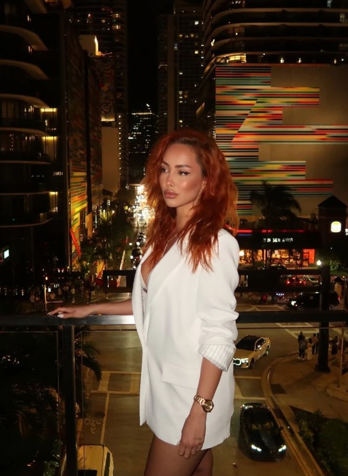 Voditeljka ostavila verenika, pa spakovala stvari i napustila Srbiju: Izašla u grad samo u brusu, gore mreže