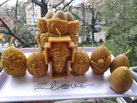 Nikola Gavrilović, sveće, pčelar