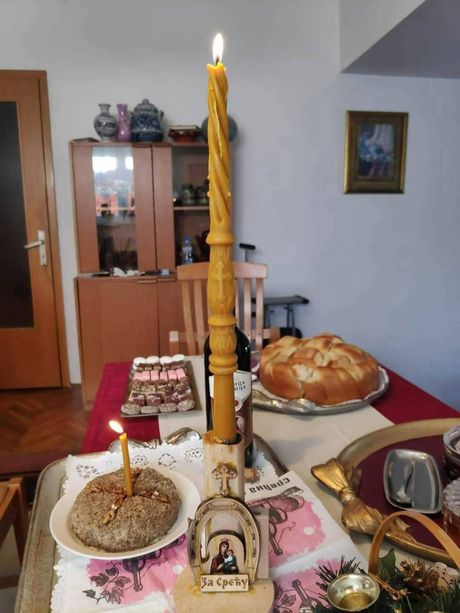 Nikola Gavrilović, sveće, pčelar