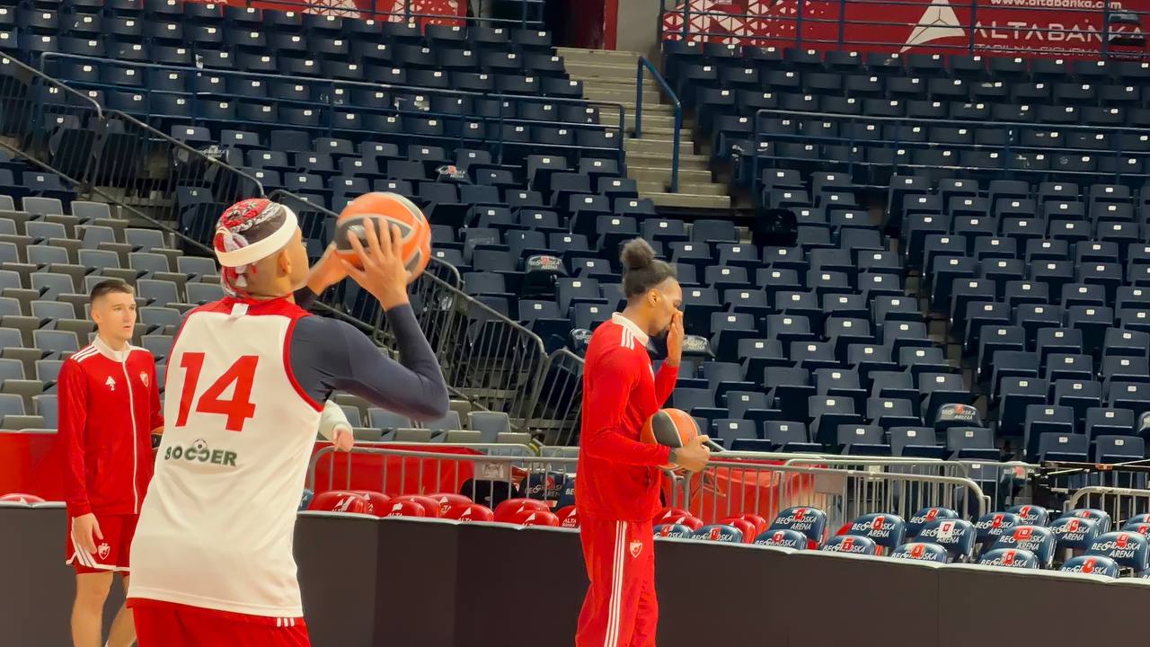 Svi su pomislili da je Džabari Parker došao u Zvezdu: Košarkaš šokirao sve kad se pojavio na treningu