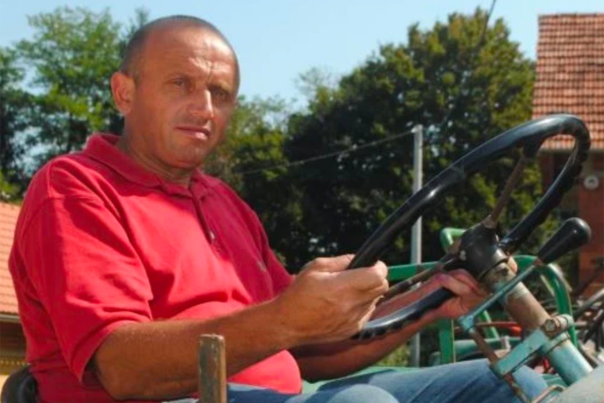 Srećko stradao pred 400 ljudi tokom manifestacije: Opština Desinić zavijena u crno, svi se opraštaju od njega