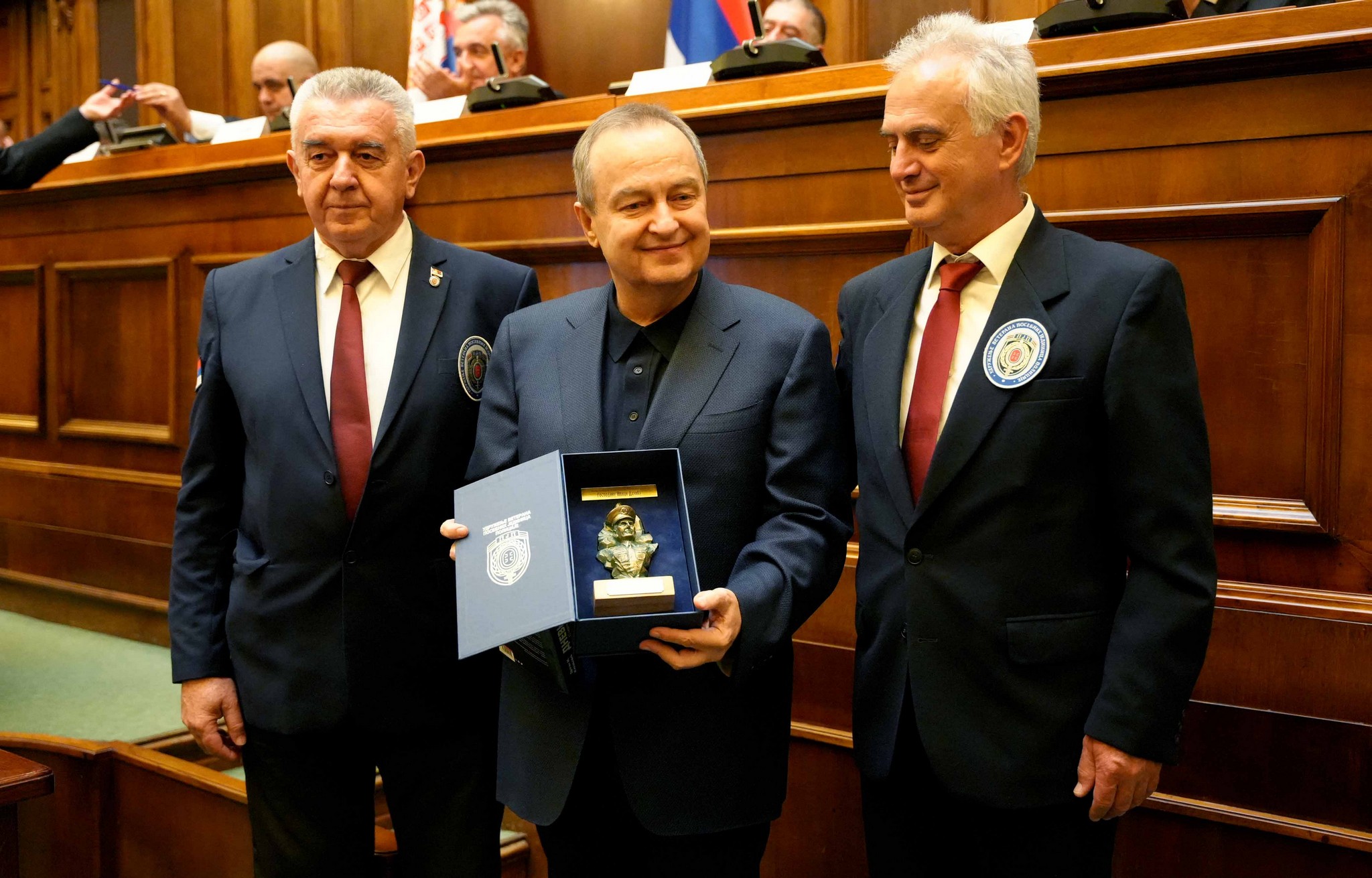 Dačić otvorio izložbu posvećenu komandantu PJP Obradu Stevanoviću i naglasio značaj tradicije i jedinstva