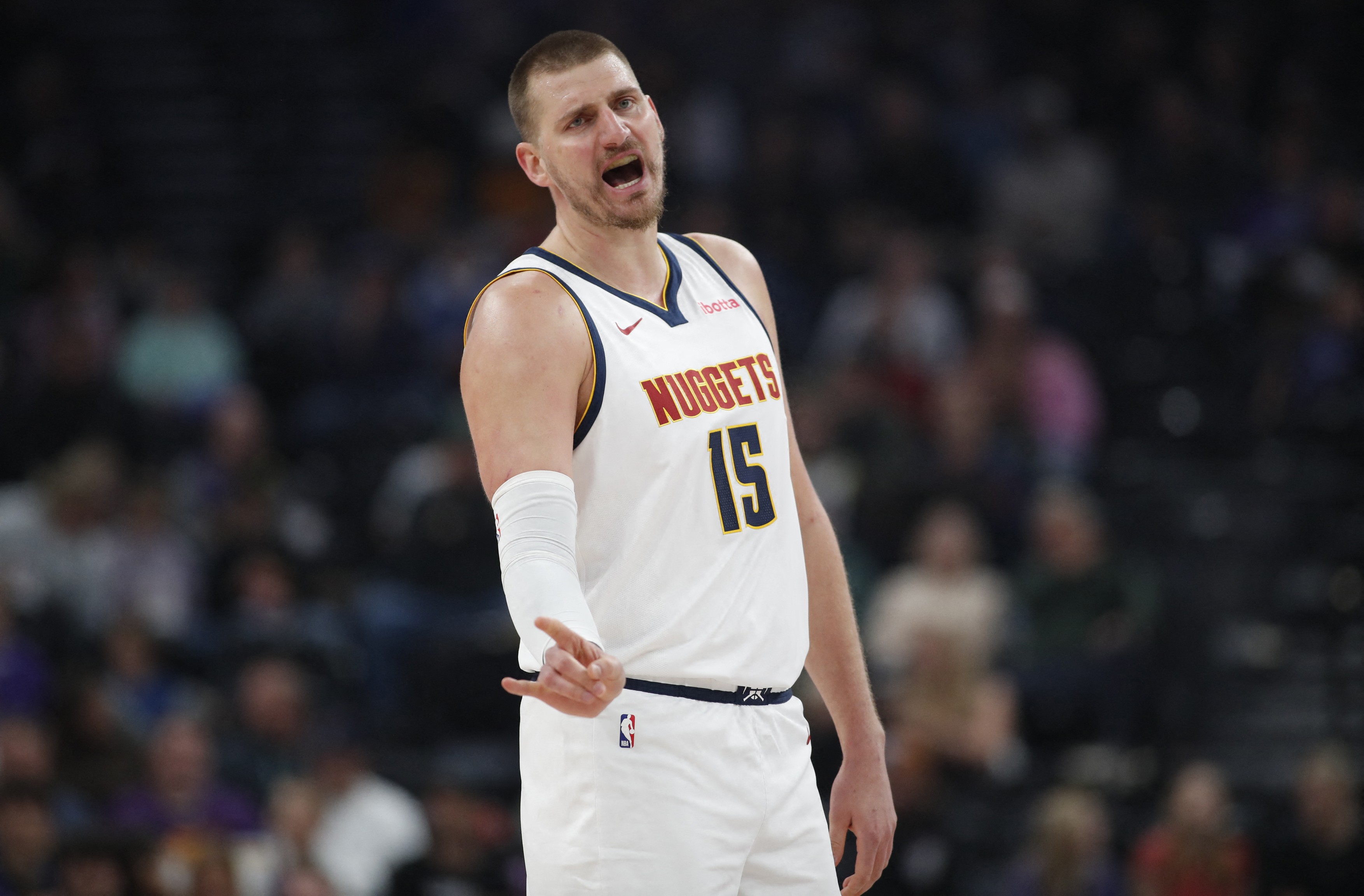 Nikola Jokić ponovo činio čuda na terenu, Denver napravio jedan od najluđih preokreta sezone posle produžetka!