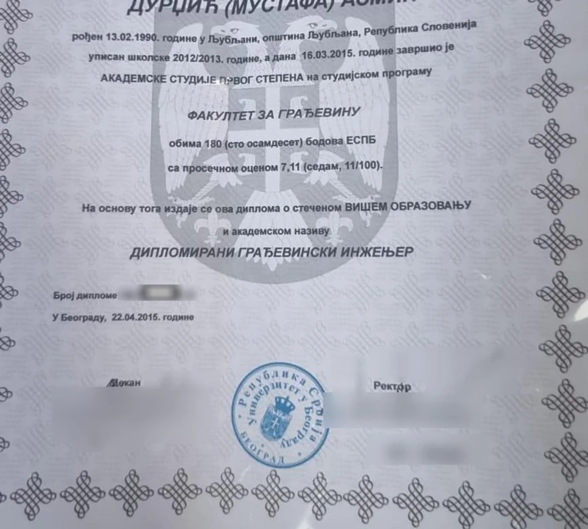 Asminova diploma sa fakulteta digla prašinu: Profesor rekao da je FALSIFIKAT, pa se Mustafa hitno oglasio