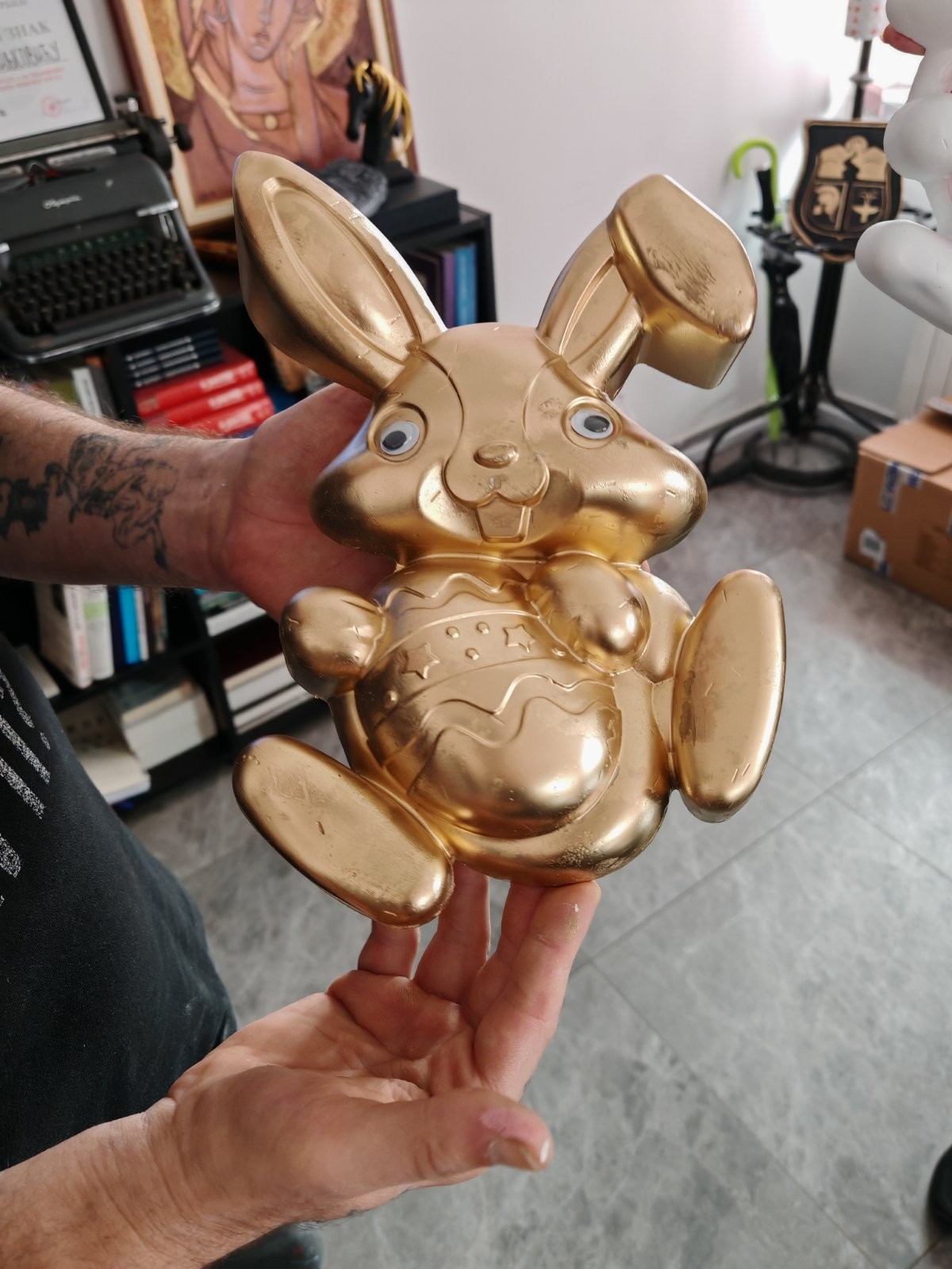 Ručno izrađeni predmeti osuđenika OZ Zaјečar na Vaskršnjem bazaru u tom gradu