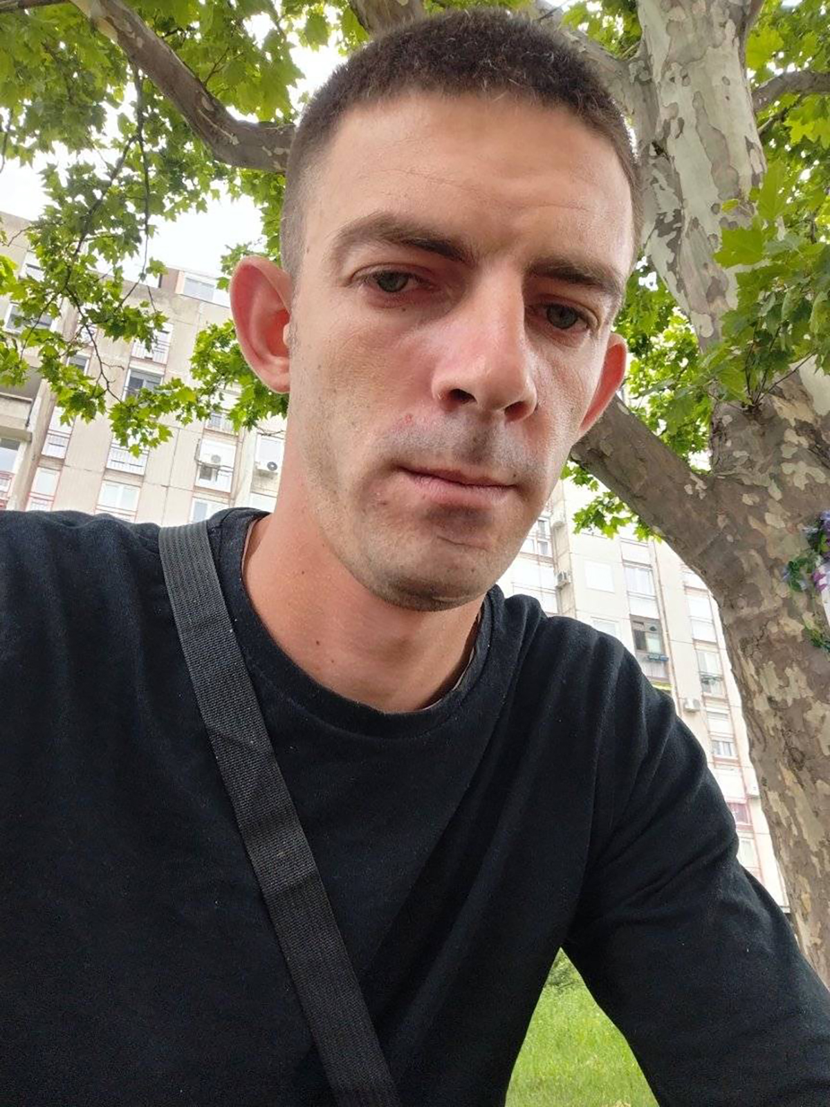 Ovo je Nemanja osumnjičen za jezivo ubistvo u Surčinu: Žrtvi ukrao automobil, pa POGINUO TOKOM VOŽNJE