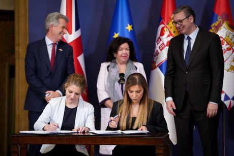 Ugovor RFZO i AstraZeneca