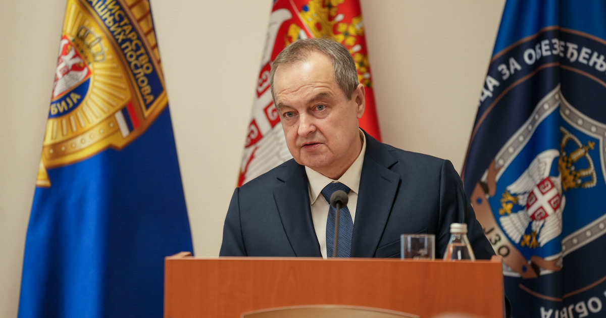 Deputy PM Ivica Dacic pays tribute to victims of NDH genocide in Jasenovac