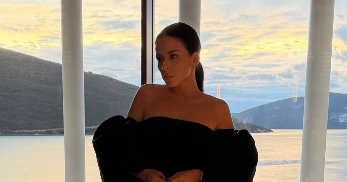 Ana Sević napustila Srbiju sa porodicom: Oglasila se iz kuće na plaži, kupatilo u staklu - oko njih idila