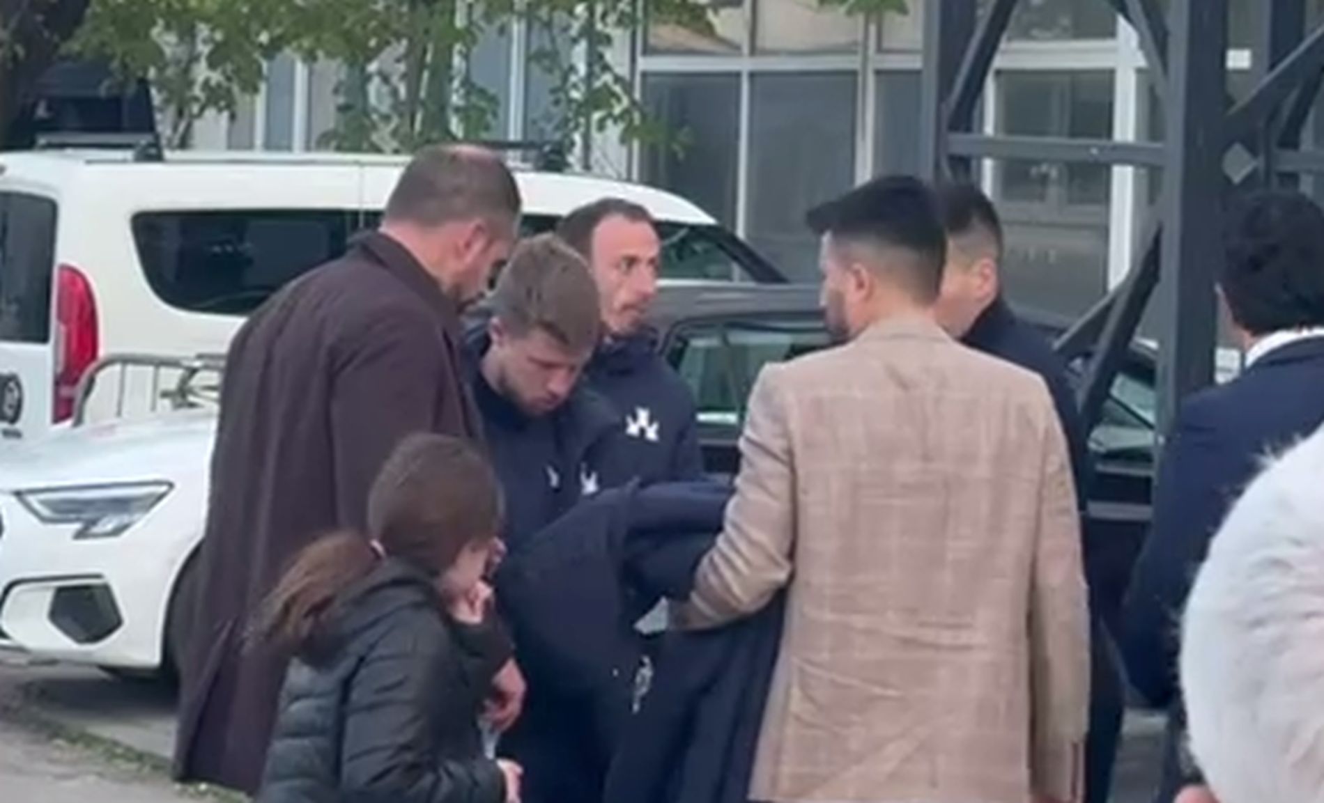 Da li ga se sećate? Bio je najveći talenat srpskog fudbala, debitovao za Zvezdu sa 16 godina, a sad je trener