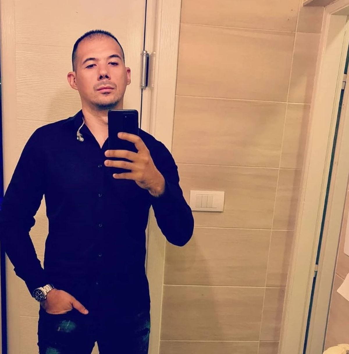 Oglasio se Miroslav Ilić zbog afere sa Sandrom Rešić: "Dotična mi duguje 45.000 evra, njenoj majci..."