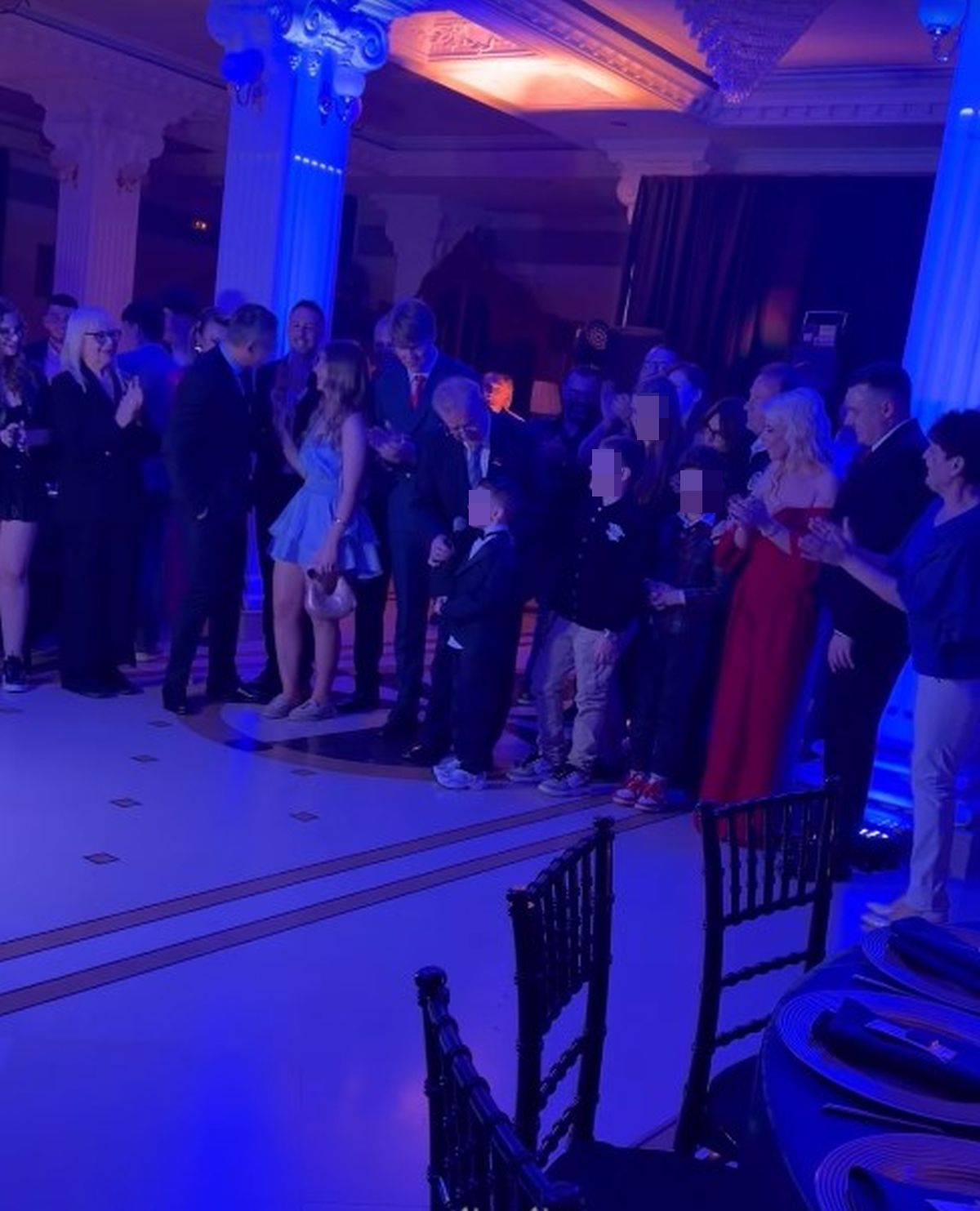 Tanja Savić zapevala, pa Dara uzela mikrofon: Gala slavlje Karića, od Danijelinog bivšeg ni traga