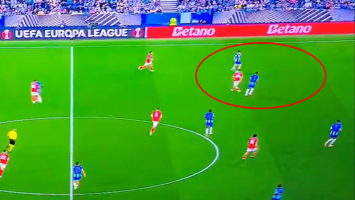 Autogol kakav niste videli: Porto vodio, pa komično sam sebi ubacio loptu u mrežu