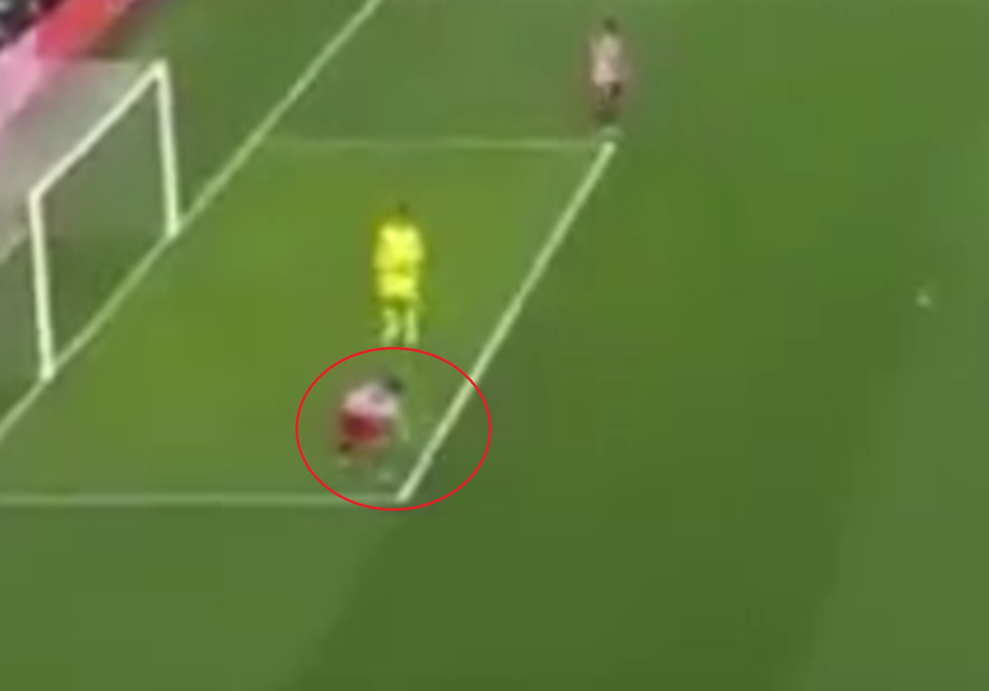 Ovako nešto se ne pamti na utakmici LŠ, Barselona grmi zbog bizarne situacije o kojoj priča cela Evropa