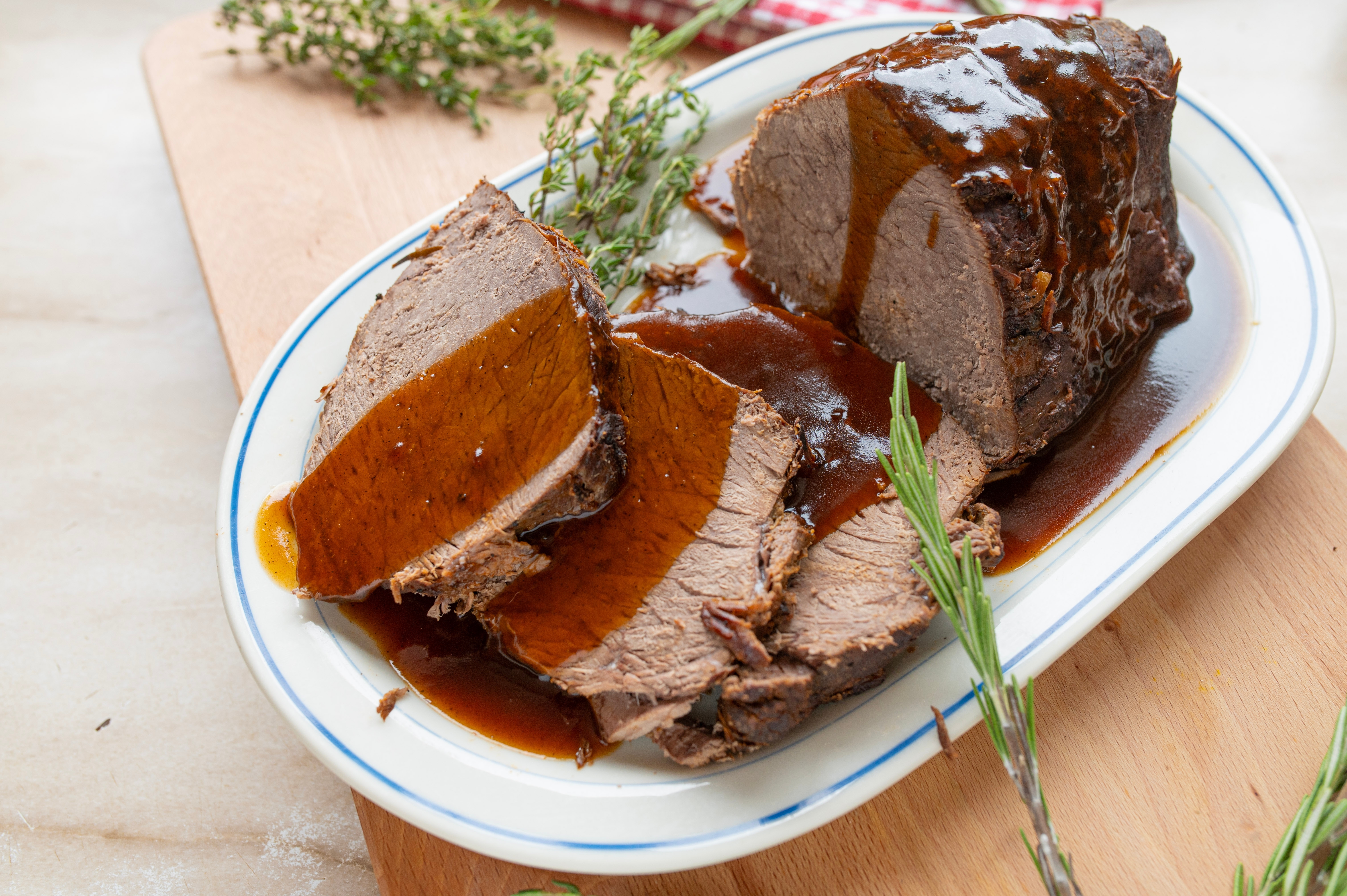 Meso koje se topi u ustima: Jednostavan trik pre pečenja u rerni