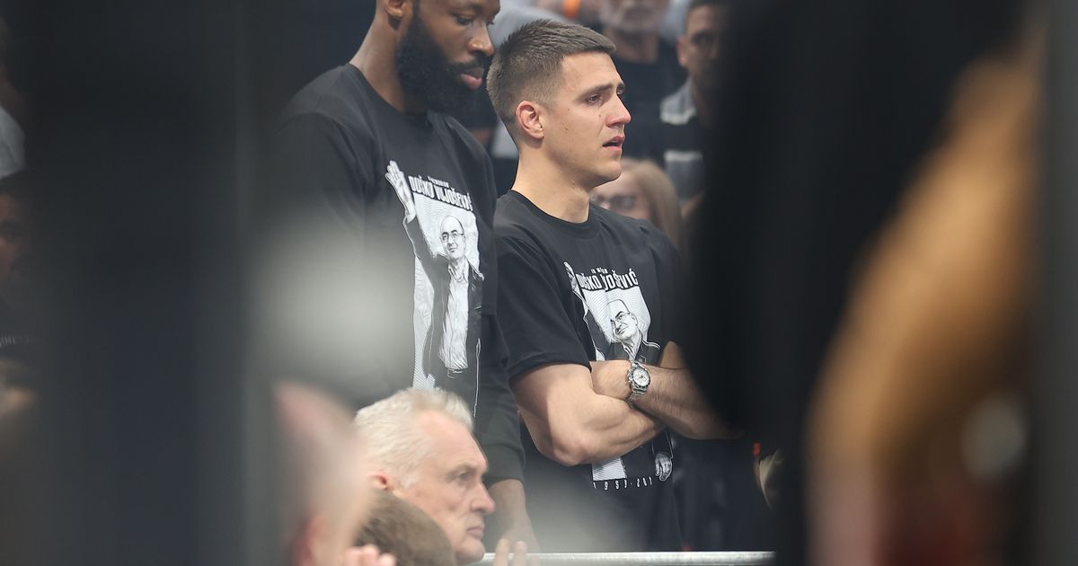 Kapiten Vanja Marinković grcao u suzama, pa pričao o Dušku Vujoševiću: 