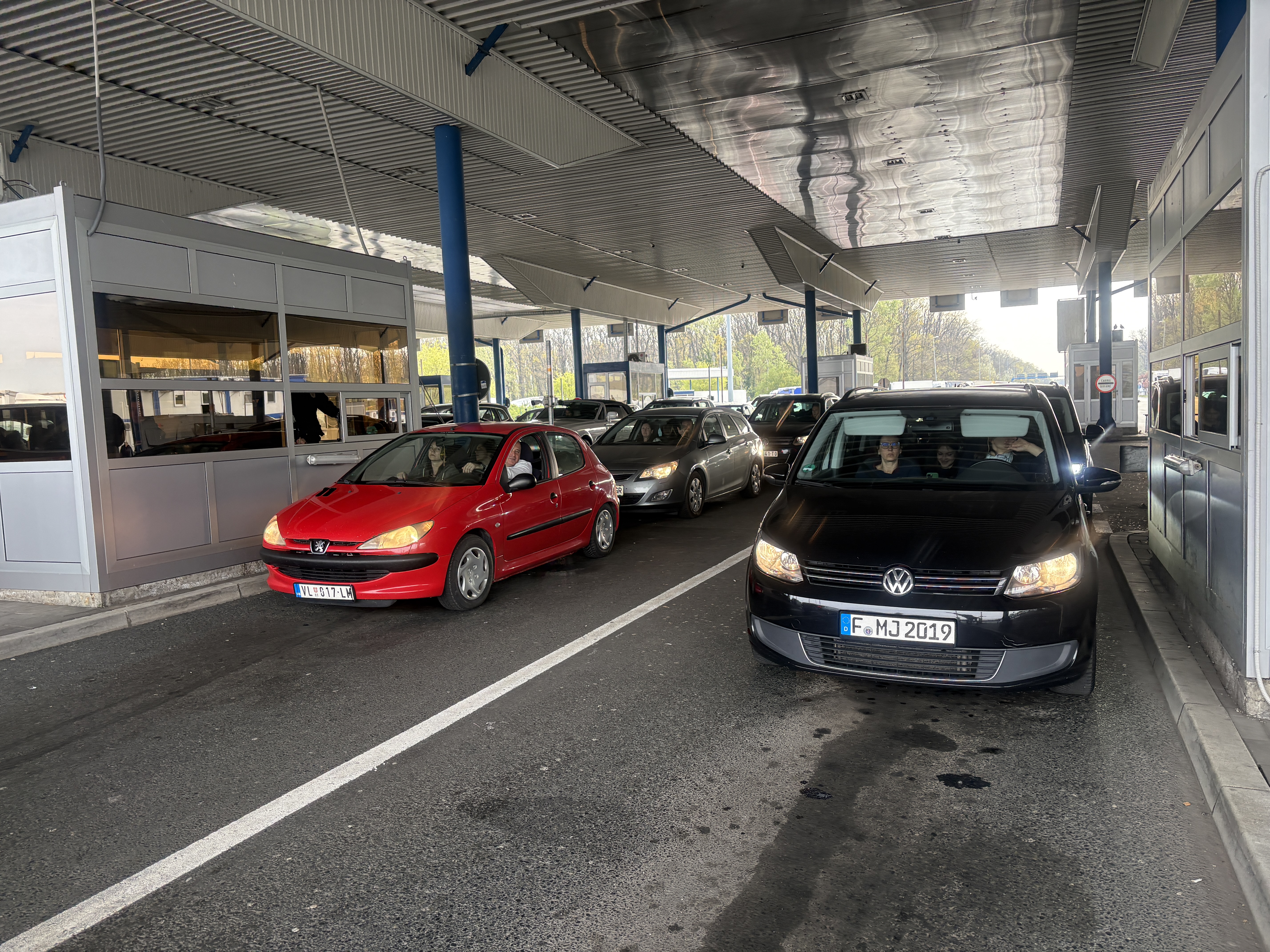 Evropska komisija o uvođenju kontrole na granicama: Dosad ima 1.000 ljudi koji nisu dobili dozvolu da uđu u EU