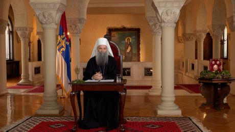 POSLANICA KIM PORFIRIJE