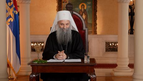 POSLANICA KIM PORFIRIJE