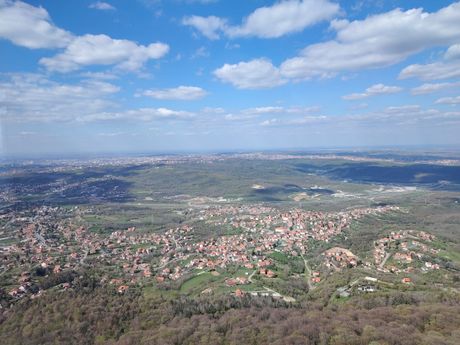Avalski toranj